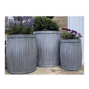 Juego de macetas de hierro de Metal con acabado antiguo de lujo de 2 cubos de maceta de forma redonda para decoración de jardín de guardería - Product Image 3