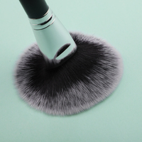 OEM personnalisé 40 pièces voyage luxe marque privée visage yeux doux dense cheveux naturels manche en bois cosmétique pinceaux de maquillage ensemble