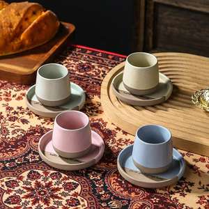 Pots et tasses rustiques arabes, soucoupes à thé en céramique artisanales, collection de poterie de style rustique - Product Image 4