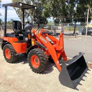 Japanese Used Kubotas R430 <b>Model</b> Energy Saving Environmentally Friendly Meets International Standards wheeled loaders For Sale - Product Image 4
