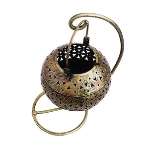 Support décoratif en fer forgé argenté antique de 10 pouces pour bougie chauffe-plat, avec motif ajouré et pot à bougie, idéal pour la décoration de Noël et comme article cadeau - Product Image 2