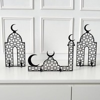 Centre de table en métal décor Ramadan créé adapté à la décoration de table à manger festive pendant les rassemblements de Ramadan Kareem