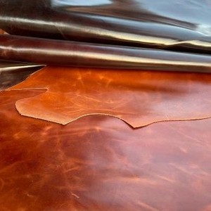 Cuir de Vache Véritable - Product Image 1