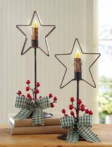 Bougeoir de Noël fini antique en métal avec des motifs complexes pour une ambiance de vacances confortable dans le salon - Product Image 6