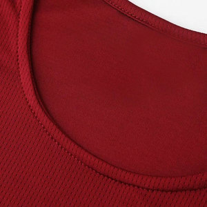 Conjunto de Camiseta de Baloncesto Roja para Niños, Cuello en V, Sin Mangas, con Rayas Blancas, Uniforme de Poliéster que Absorbe la Humedad, Personalizable para Equipos de Adultos - Product Image 5