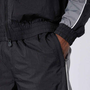 Ensemble survêtement softshell 2 pièces pour homme, veste coupe-vent personnalisée avec fermeture éclair et poches cargo, haute qualité - Product Image 6