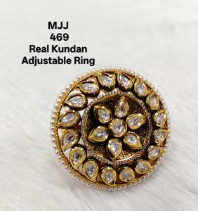 Bague Kundan authentique du fabricant indien finition or bijoux royaux pour mariages meilleur prix disponible - Product Image 1