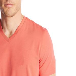 Camiseta con cuello en V para hombre, camisetas de punto con estampado de logotipo personalizado informal personalizado, camisetas con cuello en V estampadas para hombre al por mayor - Product Image 4