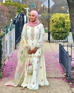 Diseñador indio pakistaní elegante Chinon Plazzo Kurti Set con Organza impresa Duppta para fiesta étnica Diwali Eid Festival Wear - Product Image 1