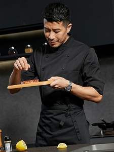 เสื้อแจ็คเก็ตพนักงานทำความสะอาดแขนสั้นมีปกแบบมืออาชีพสำหรับโรงแรมและร้านอาหารสามารถปรับแต่งสีและโลโก้ได้ - Product Image 6