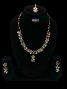 Kundan Stone and <b>Pearl</b> Brass Necklace Fashion <b>Jewelry</b> Sets for Ethnic Party Wear for Wedding Engagement Anniversary - Product Image 6