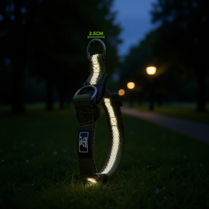 Collare per Animali Domestici Bicolore con Strisce Riflettenti per Passeggiate all'Aperto e Visibilità - Product Image 3