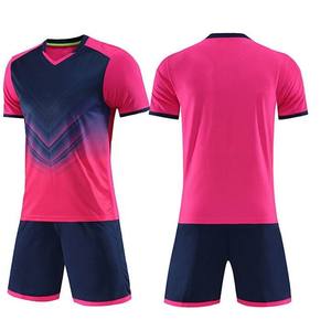 Uniforme de football à haute sublimation personnalisé Kivotech Ensemble de maillots de football Chemises de football avec logo des équipes Qualité 100% - Product Image 3