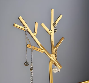 Support à bijoux élégant pour accessoires quotidiens offrant de l'espace pour les colliers, les boucles d'oreilles, les bracelets et les bagues - Product Image 6