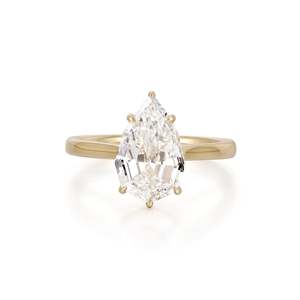 Anillo de compromiso con diamantes cultivados en laboratorio de 3.09 ct, color D-F, claridad VVS1-VS2, en oro amarillo de 14K y 18K, ideal para bodas, compromisos y fiestas. - Product Image 3