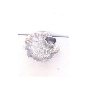 Bol de service à collation en forme de feuille triple de haute qualité avec poignée de libellule Plat de fruits et de noix décoratif pour la maison ou la fête - Product Image 1
