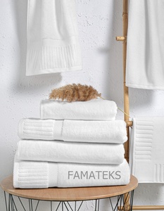 Serviettes de bain d'hôtel de luxe 5 étoiles en coton turc de qualité supérieure design personnalisé draps de bain hautement absorbants fabricant de gros d'usine - Product Image 2