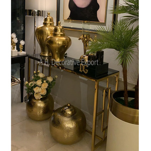 Jarrón de Flores de Metal de Estilo Americano con Diseño Martillado Hecho a Mano con Acabado Cromado, Decoración de Piso de Alta Calidad para el Hogar - Product Image 5