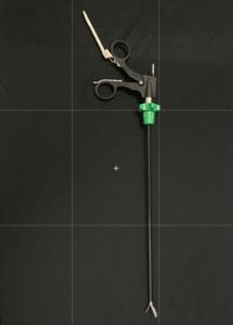 Las pinzas laparoscópicas atraumáticas Kara Mediclust son instrumentos especializados - Product Image 4