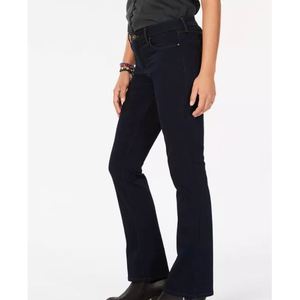 Jeans de Corte Bootcut de Cintura Media para Mujer, Marca Style & Co, Talla XL, en Mezclilla Azul, Elásticos, Lavables, para Otoño - Product Image 1