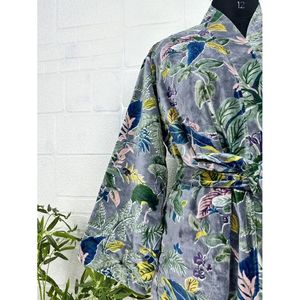 Robe de chambre unisexe en velours de luxe, kimono, veste réversible avec doublure en soie, cadeau automne-hiver, élégant, vert Ikat, bleu Malibu, enveloppant - Product Image 4