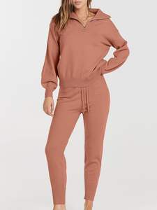 Nuevos Conjuntos Deportivos para Hombre 2025, Transpirables, Ecológicos, Resistentes al Viento, de Dos Piezas, con Capucha y Media Cremallera, para Invierno - Product Image 3