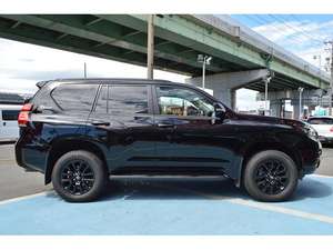 TOYOTA LAND CRUISER PRADO 2021 - Product Image 3