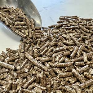 Prix d'usine, granulés de bois de pin de haute qualité, 100% fibres de bois, sacs en plastique de 15 kg, prix bas - Product Image 6