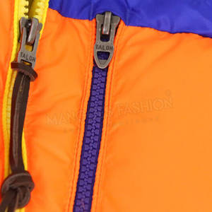 แจ็คเก็ตพัฟเฟอร์ผู้ชายไซส์ใหญ่ขายดี ผ้าใยโพลีเอสเตอร์ ดีไซน์สีบล็อก สำหรับฤดูหนาว แห้งเร็ว ระบายอากาศดี สไตล์ไฮสตรีท - Product Image 5