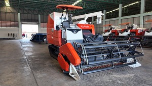 Cosechadora de Arroz Kubota DC120X de Alta Resistencia, Duradera y de Fácil Mantenimiento - Product Image 3