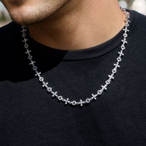 Collier Moissanite pour hommes de haute qualité en argent sterling 925 10mm Micro Pave Cross Link Chain - Product Image 1