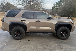 Toyota 4Runner TRD Pro 2025, Gasolina, Bajo Kilometraje - Product Image 2
