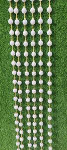 พวงมาลัยลูกบอลกำมะหยี่ตกแต่ง5ft (สีขาว) พร้อมพู่สำหรับตกแต่งฉากหลังของตกแต่งงานปาร์ตี้ที่แขวนภาษาอังกฤษคริสเตียน WE - Product Image 5
