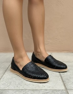 Mocassins en cuir tressé noir à semelles plates, chaussures décontractées à enfiler pour femmes. - Product Image 5