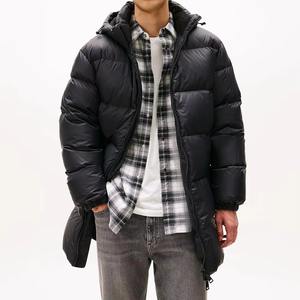 Veste à capuche en toile à prix avantageux pour hommes, vente en gros, logo personnalisé de haute qualité, fabriqué au Pakistan - Product Image 1