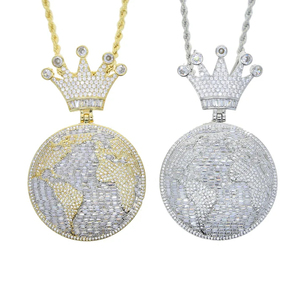 Collar con colgante de Moissanite Hip Hop de corte redondo con cadena helada Regalo de oro blanco - Product Image 2