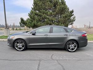 Ford Fusion Titanium AWD Sedán 2016 Usado, Automático, Gasolina/Eléctrico, Asientos de Cuero, Interior Oscuro, Cámara Trasera, R16 - Product Image 2