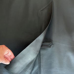 แจ็กเก็ตผู้หญิงหนังแท้แขนเต็มซิประบายอากาศได้ดีดีไซน์แบบถักโลโก้ตามสั่ง - Product Image 4