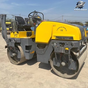 Compacteur vibrant à double tambour Dynapac CC1300 d'occasion, poids de travail 4 tonnes, marque suédoise originale, compacteur de petite taille - Product Image 5