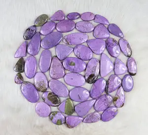 보석을 만들기위한 놀라운 보라색 스티치타이트 카보 숑 보라색 스티치타이트 원석 도매 보석 로트 믹스 모양과 크기 돌