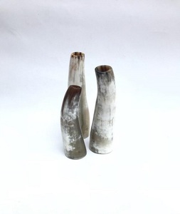 Meilleure vente, vase à fleurs en corne de buffle véritable, taille personnalisée, fait à la main, sculpté, pot à fleurs d'amour, jardinière pour usage domestique, usage multiple - Product Image 2