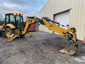 รถตักล้อยางมือสอง CAT 420F2 สภาพดี ราคาถูก เหมาะสำหรับงานก่อสร้างและงานฟาร์ม - Product Image 5