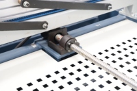 Línea de Producción de Máquina de Engarzado de Esquinas de Cuatro Cabezas CNC Totalmente Servoaccionada para Ventanas y Puertas de Aluminio