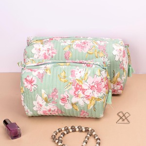 Le Souvenirs – Petit sac à main pour femme en coton durable, fermeture éclair, motif vintage imprimé en bloc, résistant à l'eau et durable - Product Image 2