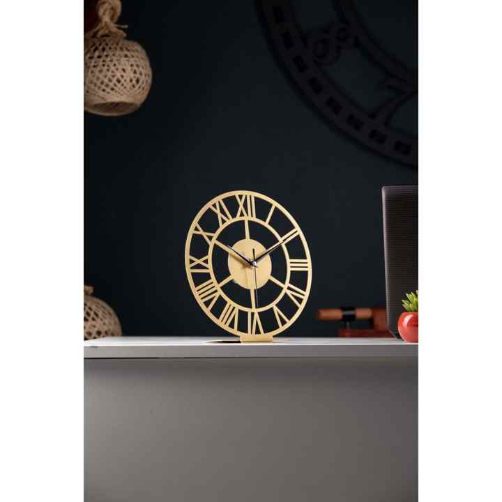 Metal Gold Table Clock With Roman Numerals 1.5 Mm Thickness 25x23cm