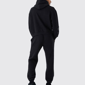 Disponible dans toutes les couleurs et tailles avec un quantité minimale de commande bas Vêtements de fitness pour hommes Manches longues Impression de logo personnalisé Survêtement pour hommes - Product Image 2