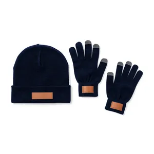 Accessoires de sports d'hiver, ensemble personnalisé de chapeau et de gants Prasan - Product Image 1