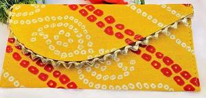 Pochettes bandani faites à la main en vrac faveurs de mariage indien pochette soie brute Mehndi cérémonie faveur sac à main pour les femmes - Product Image 3