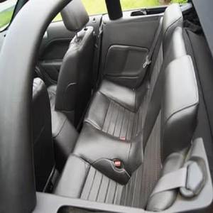 Shelby GT-H Convertible 2022 con Volante a la Izquierda, Asientos de Cuero, Listo para Enviar - Product Image 3