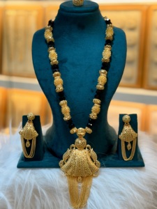 Ensemble de bijoux de mode plaqués or 24 ct style classique de Dubaï - Product Image 4